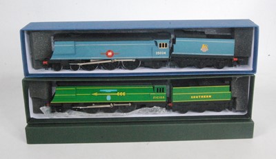 Lot 1016 - Two Triang Bulleid streamlined engines and...