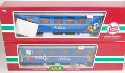 Lot 380 - LGB ref. 37670 and 30900 coaches to match lot...