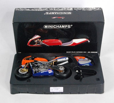 Lot 2786 - A Minichamps model No. 122011200 1/12 scale...