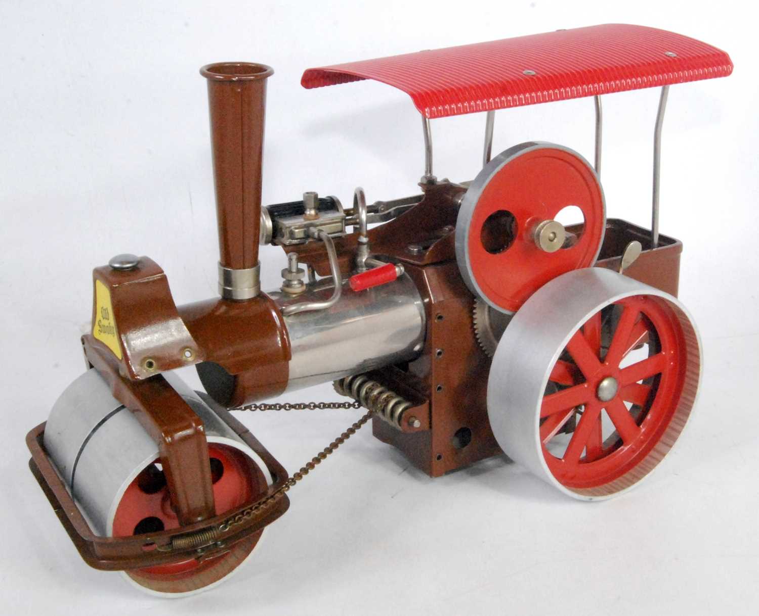 Lot 21 - A Wilesco Old Smoky steam roller finished in...