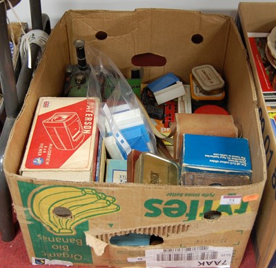 Lot 73 - A box of miscellaneous items, to include...
