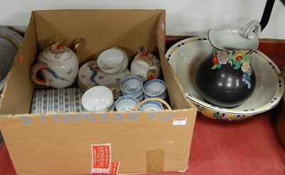 Lot 77 - A box of miscellaneous china, to include a...