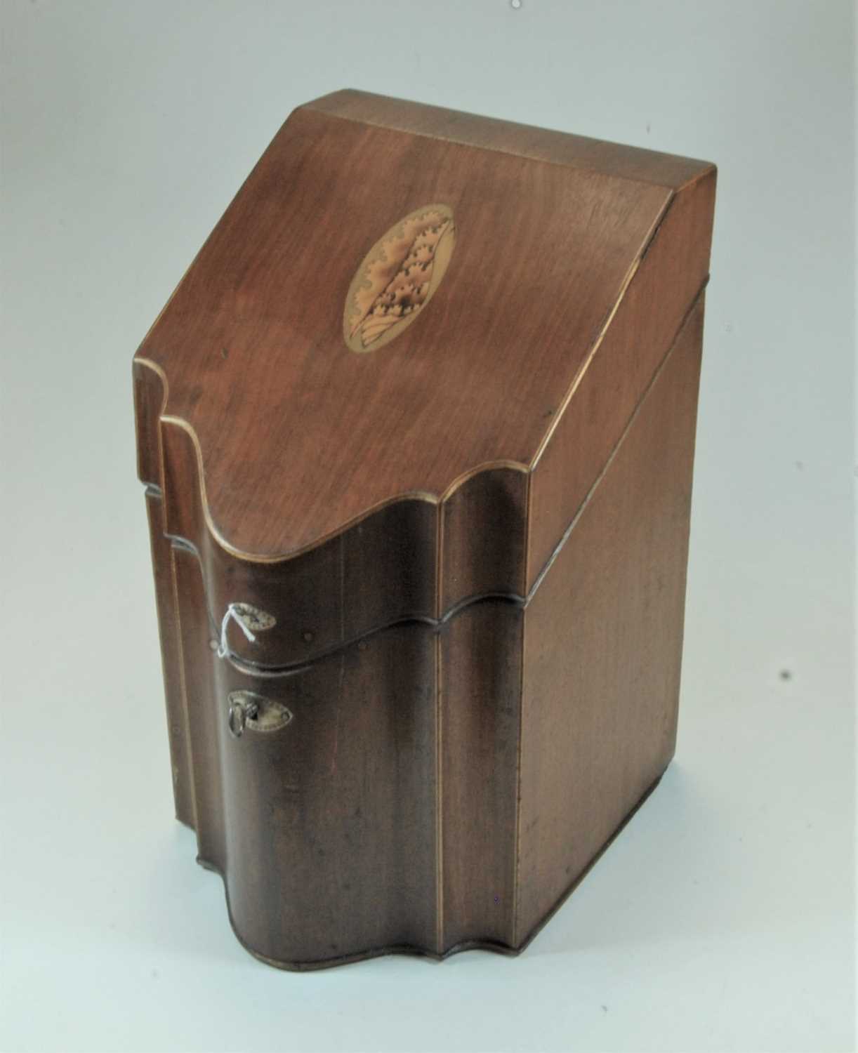 Lot 128 - A George III mahogany, box wood strung and...
