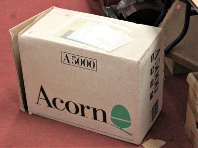 Lot 152 - An Acorn A5000 computer system, in original...