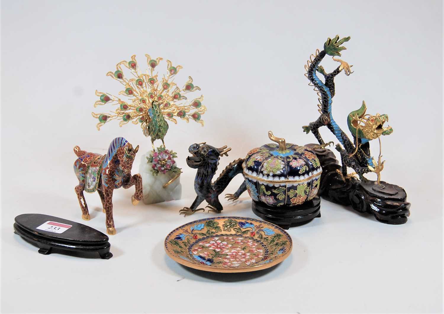 Lot 233 - Assorted modern cloisonné enamelled wares, to...