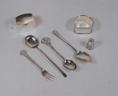 Lot 289 - A small collection of miscellaneous silver, to...