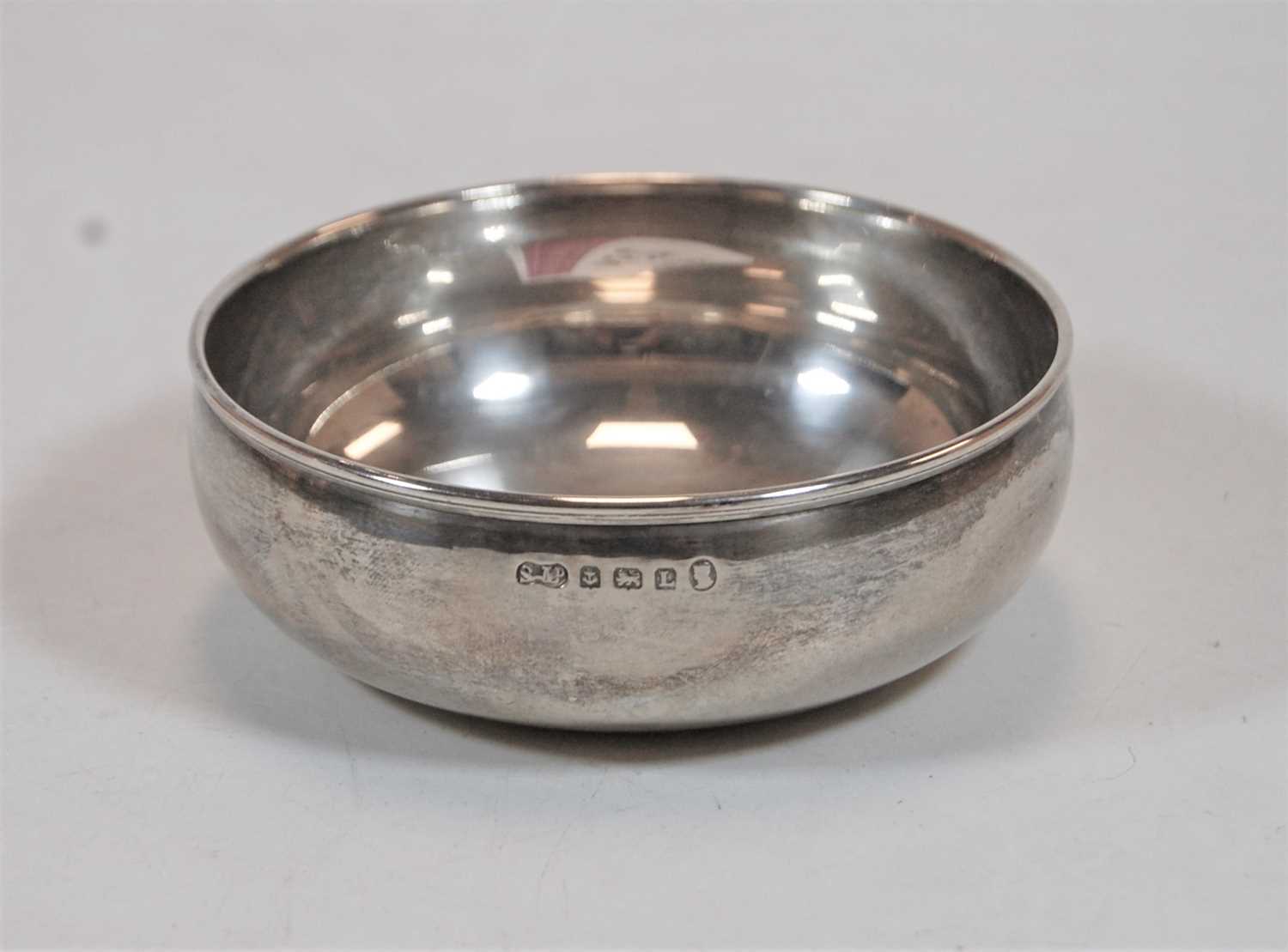 Lot 239 - A George V plain silver small bowl, 2.7oz,...