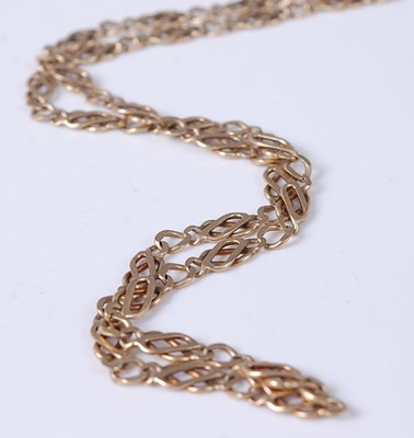 Lot 373 - A 9ct gold flat curblink neck chain 13.7g, 50cm