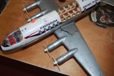 Lot 1571 - A Schuco Radiant-5600 tinplate propeller plane;...