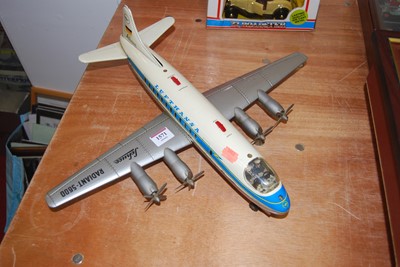 Lot 1571 - A Schuco Radiant-5600 tinplate propeller plane;...