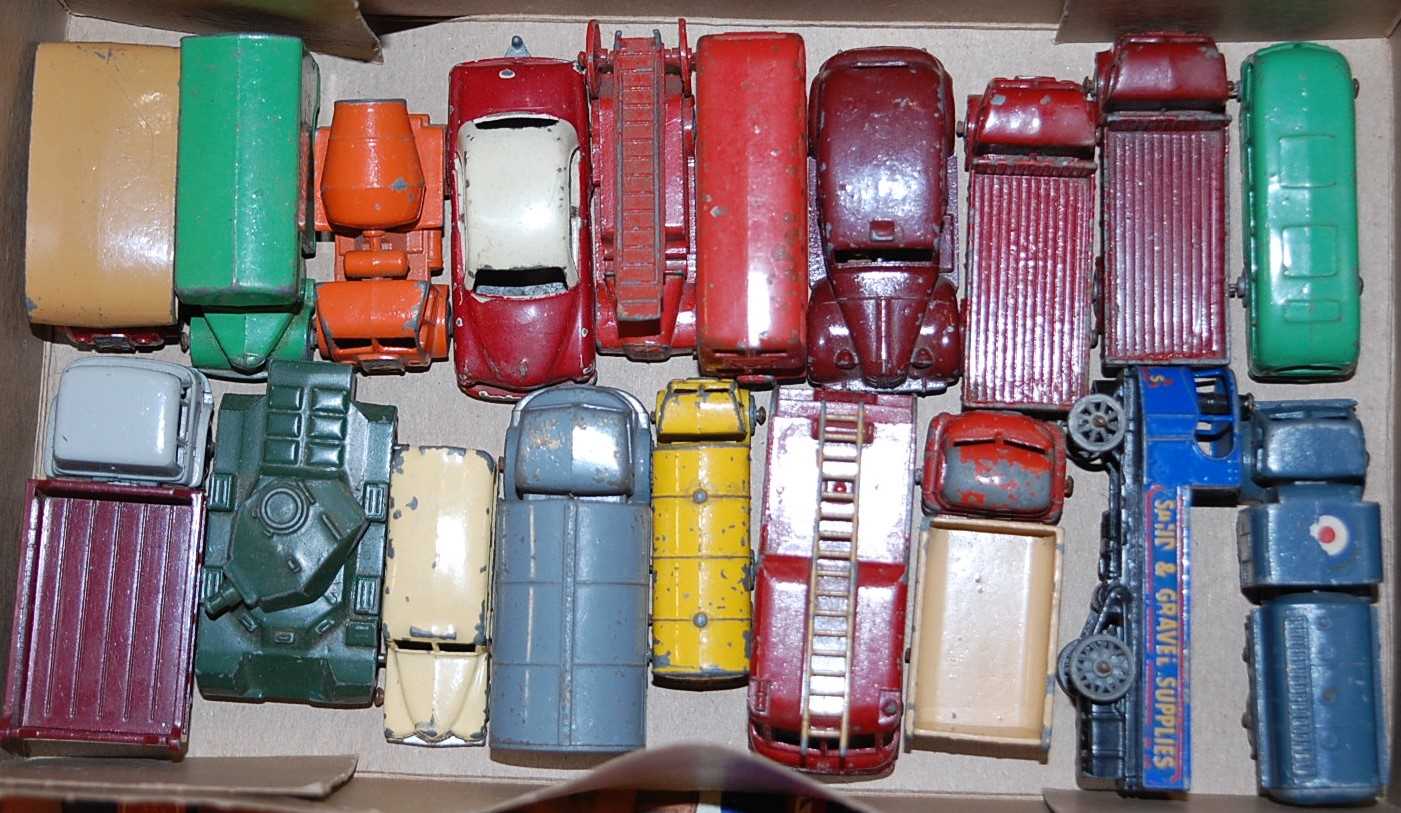 Lot 1583 - A collection of Lesney diecast vehicles,...