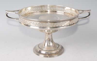 Lot 1140 - A George V silver pedestal comport, having a...