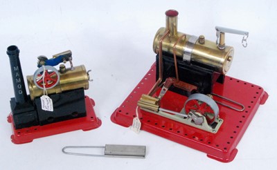 Lot 28 - A Mamod stationary steam plant group, two...