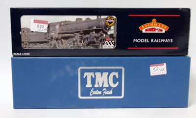 Lot 521 - Bachmann 32-585 Ivatt class 4 2-6-0 engine and...