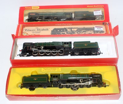 Lot 525 - Hornby 2 x R861 "Evening Star" engines and...