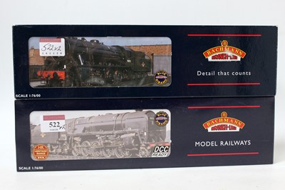 Lot 522 - Bachmann 32-850 BR green 'Evening Star' engine...