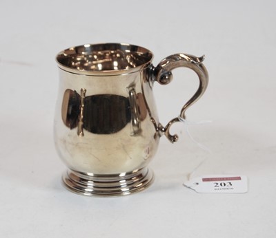 Lot 203 - A modern silver tankard, of bell shape, with...