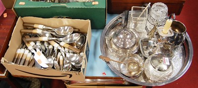 Lot 225 - A collection of miscellaneous silver plated...