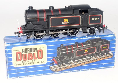 Lot 602 - EDL17 Hornby Dublo 3 rail 0-6-2 Tank loco...