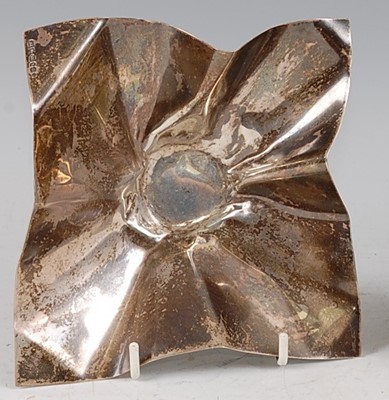 Lot 99 - A contemporary silver handkerchief ashtray, of...