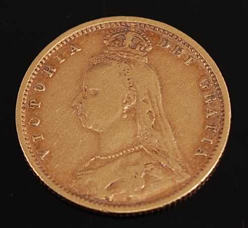 Lot 2101 - Great Britain, 1892 gold half sovereign,...
