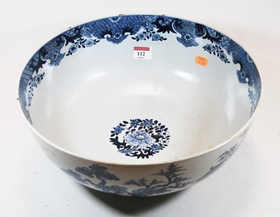Lot 112 - A large 19th century Chinese export blue and...