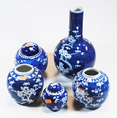 Lot 211 - A Chinese export blue & white bottle vase...