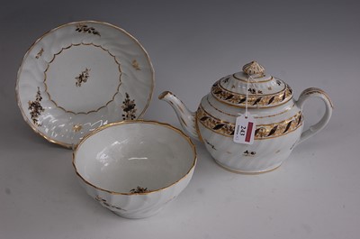 Lot 243 - A late 18th century Chamberlain Worcester...
