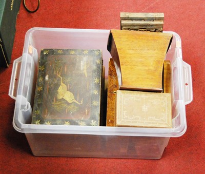 Lot 171 - A box of miscellaneous items, to include...