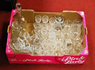 Lot 176 - A box of miscellaneous glassware, to include...