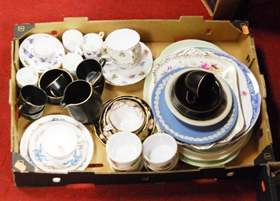 Lot 180 - A box of miscellaneous china, to include Crown...