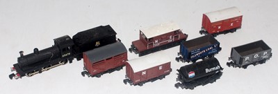 Lot 587 - Mixed makes N gauge selection 0-6-0 BR black...