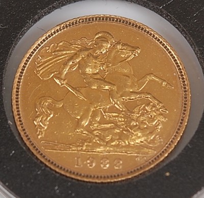 Lot 2211 - Great Britain, 1982 gold half sovereign,...