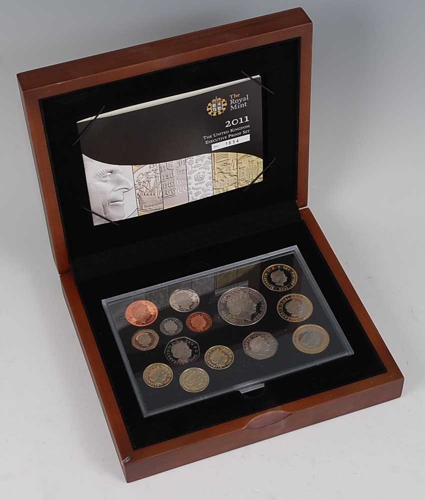 Lot 2028 - The Royal Mint, 2011 Executive proof set, 14...