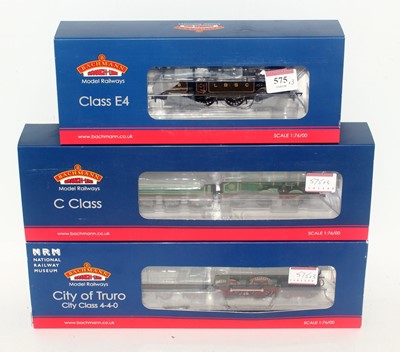 Lot 575 - Three Bachmann pregrouping locomotives 35-075...