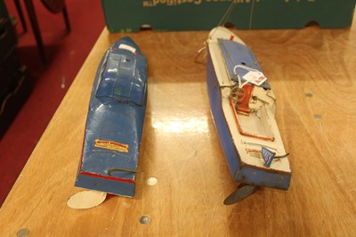 Lot 15 - Two Hornby boats: 'Viking' cruiser, blue and...