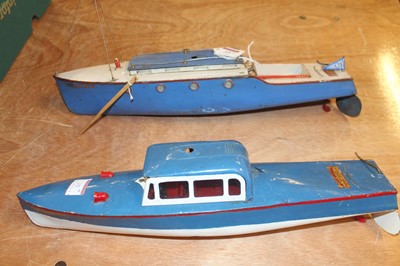 Lot 15 - Two Hornby boats: 'Viking' cruiser, blue and...