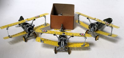 Lot 176 - Modern Meccano made-up aeroplane kits: 3x...