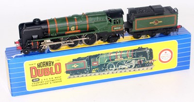 Lot 676 - Hornby Dublo 3235 4-6-2 West Country loco and...