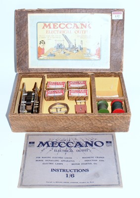 Lot 132 - Meccano Electrical outfit 1920 with manual,...