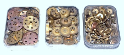 Lot 160 - Large collection of Meccano 1" gears and bevel...