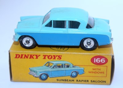 Lot 1925 - A Dinky Toys No. 166 Sunbeam Rapier saloon...