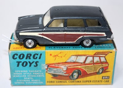 Lot 1618 - A Corgi Toys No. 491 Ford Consul Cortina Super...