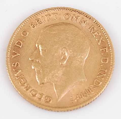Lot 2141 - Great Britain, 1911 gold half sovereign,...