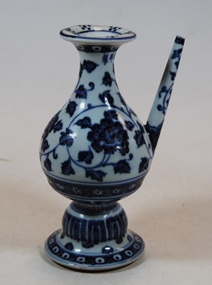 Lot 227 - A Chinese export blue and white Holy Water...