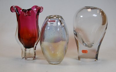 Lot 264 - A Dartington polished clear crystal vase,...
