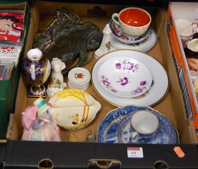 Lot 64 - A box containing mixed ceramics to include...
