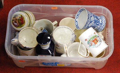 Lot 181 - A box of various ceramics to include mugs
