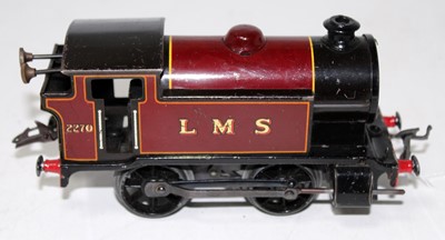 Lot 208 - 1947-54 Hornby Clockwork 101 tank loco LMS red...