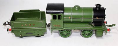 Lot 210 - 1948-54 Hornby Clockwork no. 501 loco and...